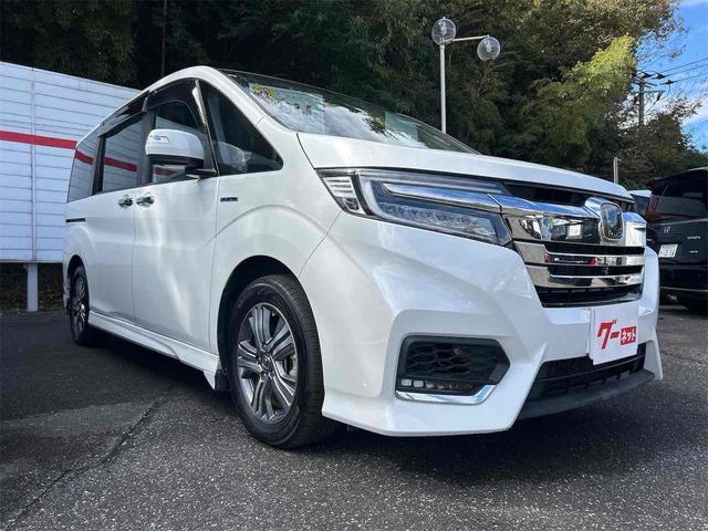 ステップワゴンスパーダ スパーダハイブリッド　Ｇ・ＥＸ　ホンダセンシング　ドライブレコーダー　ＥＴＣ　全周囲カメラ　ナビ　ＴＶ　オートクルーズコントロール　レーンアシスト　衝突被害軽減システム　両側電動スライドドア　オートライト　ＬＥＤヘッドランプ　電動リアゲート（14枚目）