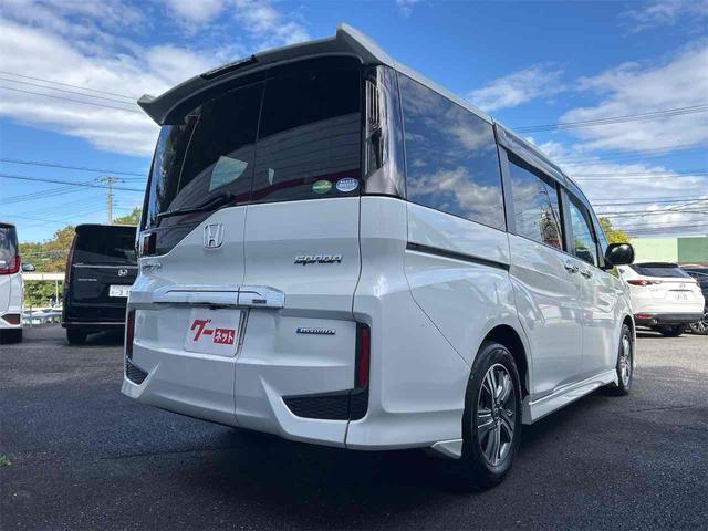 ステップワゴンスパーダ スパーダハイブリッド　Ｇ・ＥＸ　ホンダセンシング　ドライブレコーダー　ＥＴＣ　全周囲カメラ　ナビ　ＴＶ　オートクルーズコントロール　レーンアシスト　衝突被害軽減システム　両側電動スライドドア　オートライト　ＬＥＤヘッドランプ　電動リアゲート（16枚目）