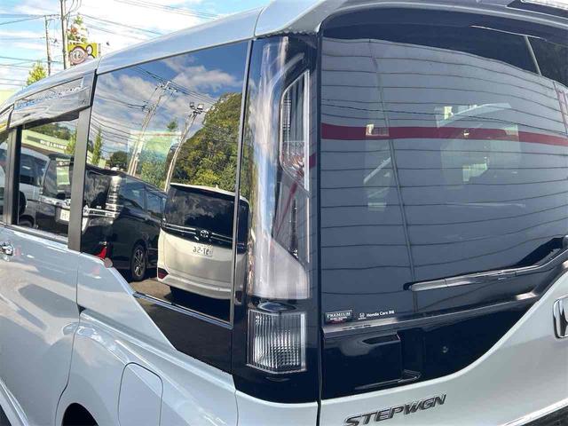 ステップワゴンスパーダ スパーダハイブリッド　Ｇ・ＥＸ　ホンダセンシング　ドライブレコーダー　ＥＴＣ　全周囲カメラ　ナビ　ＴＶ　オートクルーズコントロール　レーンアシスト　衝突被害軽減システム　両側電動スライドドア　オートライト　ＬＥＤヘッドランプ　電動リアゲート（19枚目）
