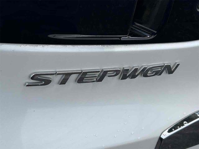 ステップワゴンスパーダ スパーダハイブリッド　Ｇ・ＥＸ　ホンダセンシング　ドライブレコーダー　ＥＴＣ　全周囲カメラ　ナビ　ＴＶ　オートクルーズコントロール　レーンアシスト　衝突被害軽減システム　両側電動スライドドア　オートライト　ＬＥＤヘッドランプ　電動リアゲート（24枚目）