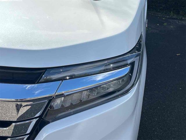 ステップワゴンスパーダ スパーダハイブリッド　Ｇ・ＥＸ　ホンダセンシング　ドライブレコーダー　ＥＴＣ　全周囲カメラ　ナビ　ＴＶ　オートクルーズコントロール　レーンアシスト　衝突被害軽減システム　両側電動スライドドア　オートライト　ＬＥＤヘッドランプ　電動リアゲート（37枚目）