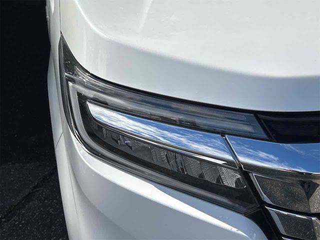 ステップワゴンスパーダ スパーダハイブリッド　Ｇ・ＥＸ　ホンダセンシング　ドライブレコーダー　ＥＴＣ　全周囲カメラ　ナビ　ＴＶ　オートクルーズコントロール　レーンアシスト　衝突被害軽減システム　両側電動スライドドア　オートライト　ＬＥＤヘッドランプ　電動リアゲート（38枚目）