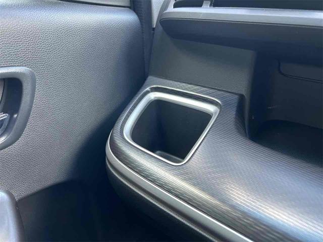 ステップワゴンスパーダ スパーダハイブリッド　Ｇ・ＥＸ　ホンダセンシング　ドライブレコーダー　ＥＴＣ　全周囲カメラ　ナビ　ＴＶ　オートクルーズコントロール　レーンアシスト　衝突被害軽減システム　両側電動スライドドア　オートライト　ＬＥＤヘッドランプ　電動リアゲート（48枚目）