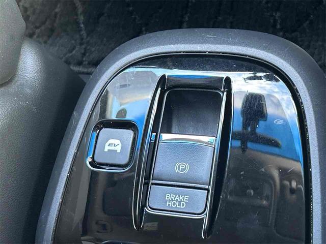 ステップワゴンスパーダ スパーダハイブリッド　Ｇ・ＥＸ　ホンダセンシング　ドライブレコーダー　ＥＴＣ　全周囲カメラ　ナビ　ＴＶ　オートクルーズコントロール　レーンアシスト　衝突被害軽減システム　両側電動スライドドア　オートライト　ＬＥＤヘッドランプ　電動リアゲート（52枚目）