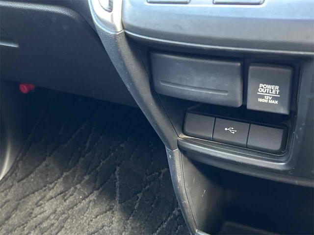 ステップワゴンスパーダ スパーダハイブリッド　Ｇ・ＥＸ　ホンダセンシング　ドライブレコーダー　ＥＴＣ　全周囲カメラ　ナビ　ＴＶ　オートクルーズコントロール　レーンアシスト　衝突被害軽減システム　両側電動スライドドア　オートライト　ＬＥＤヘッドランプ　電動リアゲート（56枚目）