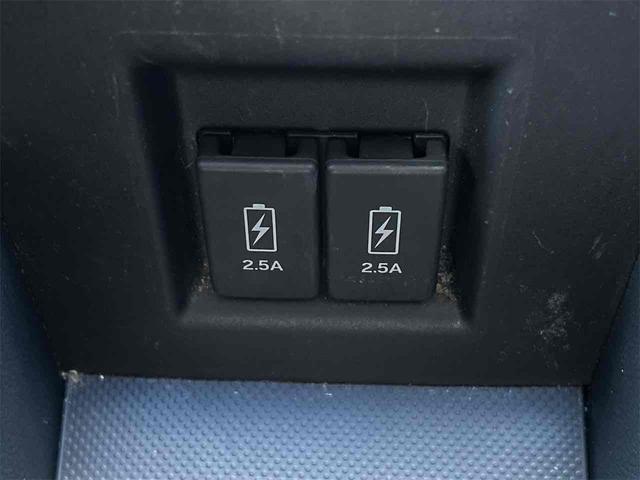 ステップワゴンスパーダ スパーダハイブリッド　Ｇ・ＥＸ　ホンダセンシング　ドライブレコーダー　ＥＴＣ　全周囲カメラ　ナビ　ＴＶ　オートクルーズコントロール　レーンアシスト　衝突被害軽減システム　両側電動スライドドア　オートライト　ＬＥＤヘッドランプ　電動リアゲート（57枚目）