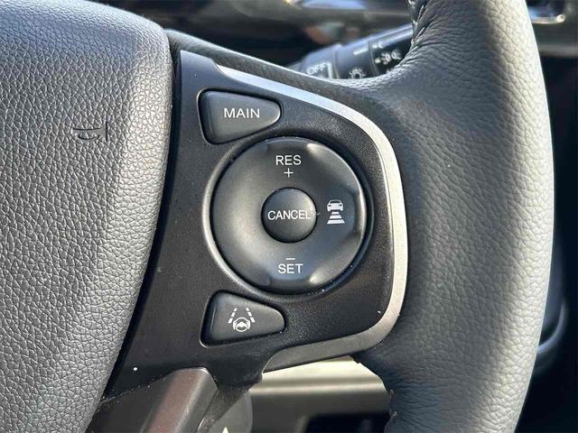 ステップワゴンスパーダ スパーダハイブリッド　Ｇ・ＥＸ　ホンダセンシング　ドライブレコーダー　ＥＴＣ　全周囲カメラ　ナビ　ＴＶ　オートクルーズコントロール　レーンアシスト　衝突被害軽減システム　両側電動スライドドア　オートライト　ＬＥＤヘッドランプ　電動リアゲート（59枚目）