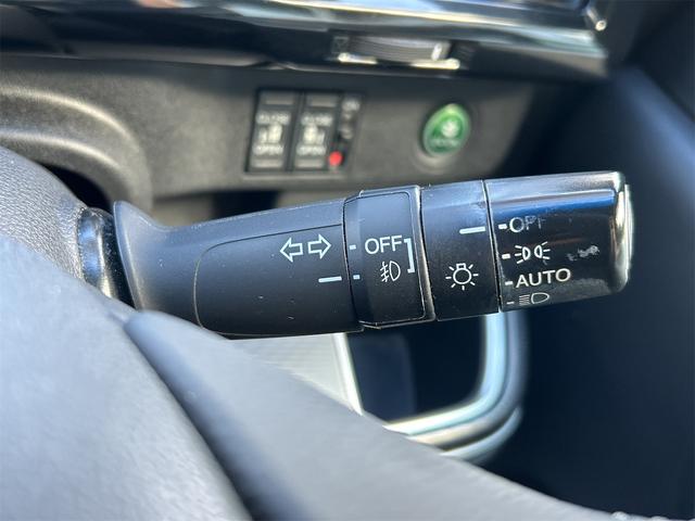 ステップワゴンスパーダ スパーダハイブリッド　Ｇ・ＥＸ　ホンダセンシング　ドライブレコーダー　ＥＴＣ　全周囲カメラ　ナビ　ＴＶ　オートクルーズコントロール　レーンアシスト　衝突被害軽減システム　両側電動スライドドア　オートライト　ＬＥＤヘッドランプ　電動リアゲート（62枚目）