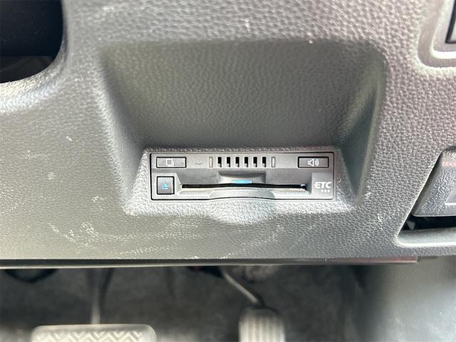 TOYOTA YARIS HYBRID G