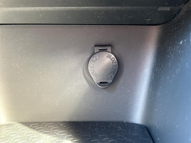 TOYOTA YARIS HYBRID G