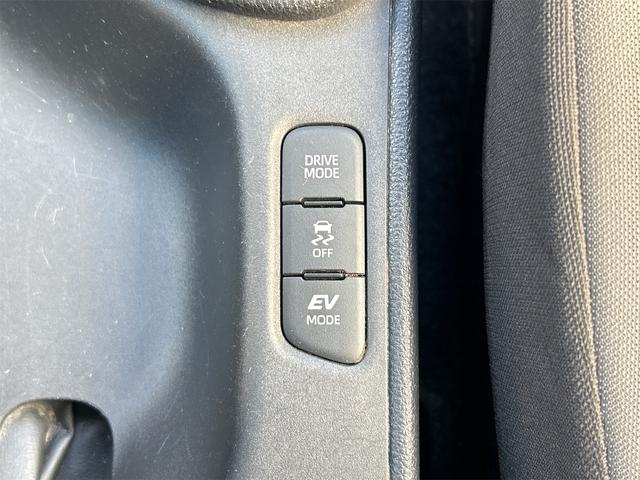 TOYOTA YARIS HYBRID G