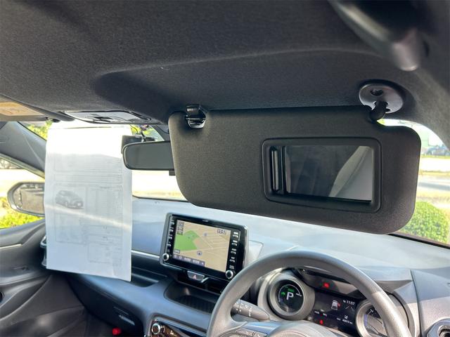 TOYOTA YARIS HYBRID G