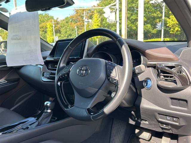 ご覧頂きまして誠に有難うございます!!是非ご来店して頂き、実際にご覧になって頂ければと思います。お客様からのご連絡をスタッフ一同、心よりお待ちしております