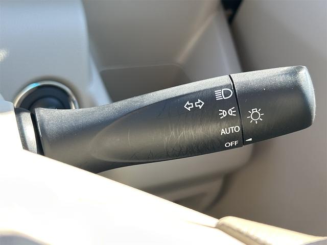 ワゴンR ハイブリッドFX ナビ TV レーンアシスト 衝突被害軽減システム オートライト スマートキー アイドリングストップ 電動格納ミラー シートヒーター ベンチシート CVT 盗難防止システム ABS ESC CD USB(11枚目)