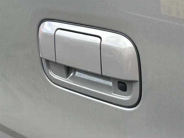 ワゴンRスマイル ハイブリッドS 両側スライド・片側電動 クリアランスソナー オートクルーズコントロール レーンアシスト 衝突被害軽減システム オートライト LEDヘッドランプ スマートキー 電動格納ミラー シートヒーター(18枚目)