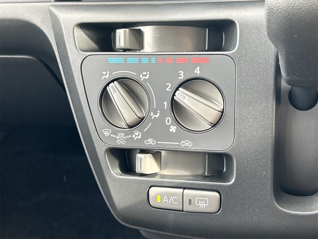 ミライース L SAIII クリアランスソナー 衝突被害軽減システム オートマチックハイビーム オートライト キーレスエントリー アイドリングストップ CVT 盗難防止システム ABS ESC 衝突安全ボディ エアコン(4枚目)