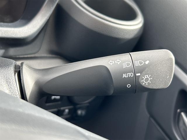 ミライース L SAIII クリアランスソナー 衝突被害軽減システム オートマチックハイビーム オートライト キーレスエントリー アイドリングストップ CVT 盗難防止システム ABS ESC 衝突安全ボディ エアコン(8枚目)