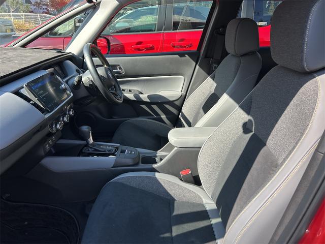 気温に合わせて直感的に操作することで、車内をいつでも快適に保てます。