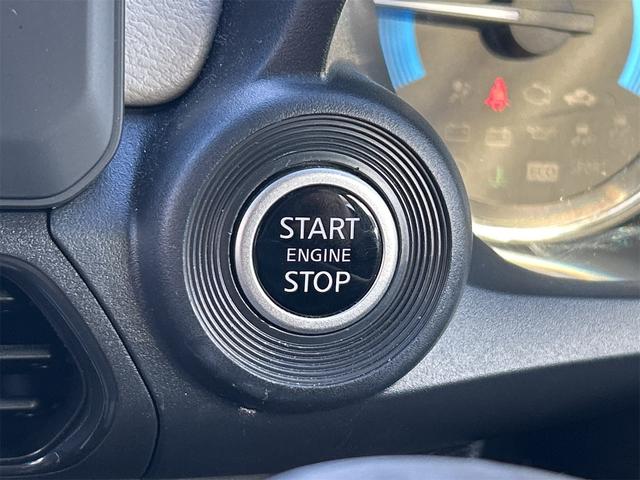 デイズ Ｘ　ドライブレコーダー　ＥＴＣ　バックカメラ　ナビ　ＴＶ　クリアランスソナー　衝突被害軽減システム　オートライト　スマートキー　アイドリングストップ　電動格納ミラー　ベンチシート　ＣＶＴ　盗難防止システム（8枚目）