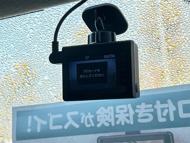 デイズ Ｘ　ドライブレコーダー　ＥＴＣ　バックカメラ　ナビ　ＴＶ　クリアランスソナー　衝突被害軽減システム　オートライト　スマートキー　アイドリングストップ　電動格納ミラー　ベンチシート　ＣＶＴ　盗難防止システム（11枚目）