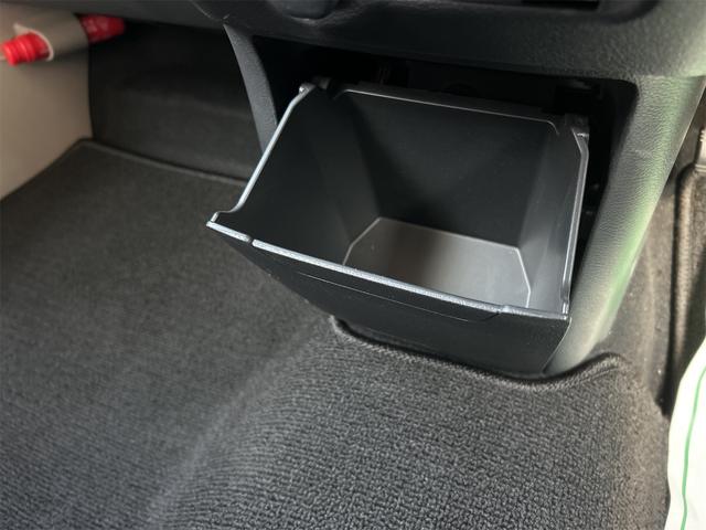 デイズ Ｘ　ドライブレコーダー　ＥＴＣ　バックカメラ　ナビ　ＴＶ　クリアランスソナー　衝突被害軽減システム　オートライト　スマートキー　アイドリングストップ　電動格納ミラー　ベンチシート　ＣＶＴ　盗難防止システム（44枚目）