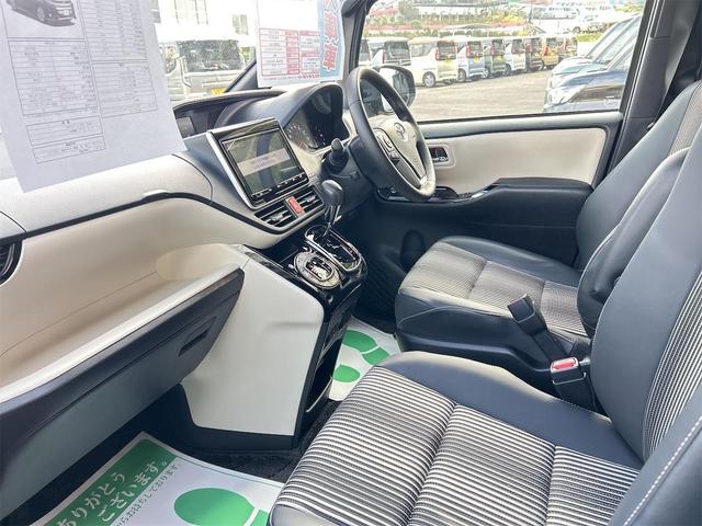 ノア Ｓｉ　ダブルバイビーＩＩ　ドライブレコーダー　バックカメラ　ＴＶ　オートクルーズコントロール　レーンアシスト　衝突被害軽減システム　両側電動スライドドア　オートマチックハイビーム　オートライト（31枚目）