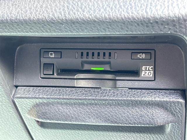 ノア Ｓｉ　ダブルバイビーＩＩ　ドライブレコーダー　バックカメラ　ＴＶ　オートクルーズコントロール　レーンアシスト　衝突被害軽減システム　両側電動スライドドア　オートマチックハイビーム　オートライト（38枚目）