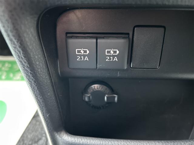 ノア Ｓｉ　ダブルバイビーＩＩ　ドライブレコーダー　バックカメラ　ＴＶ　オートクルーズコントロール　レーンアシスト　衝突被害軽減システム　両側電動スライドドア　オートマチックハイビーム　オートライト（45枚目）