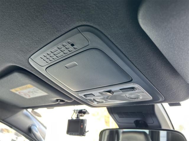 ノア Ｓｉ　ダブルバイビーＩＩ　ドライブレコーダー　バックカメラ　ＴＶ　オートクルーズコントロール　レーンアシスト　衝突被害軽減システム　両側電動スライドドア　オートマチックハイビーム　オートライト（52枚目）