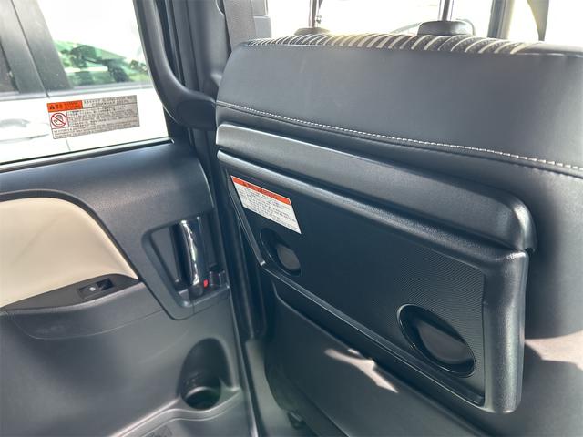 ノア Ｓｉ　ダブルバイビーＩＩ　ドライブレコーダー　バックカメラ　ＴＶ　オートクルーズコントロール　レーンアシスト　衝突被害軽減システム　両側電動スライドドア　オートマチックハイビーム　オートライト（56枚目）