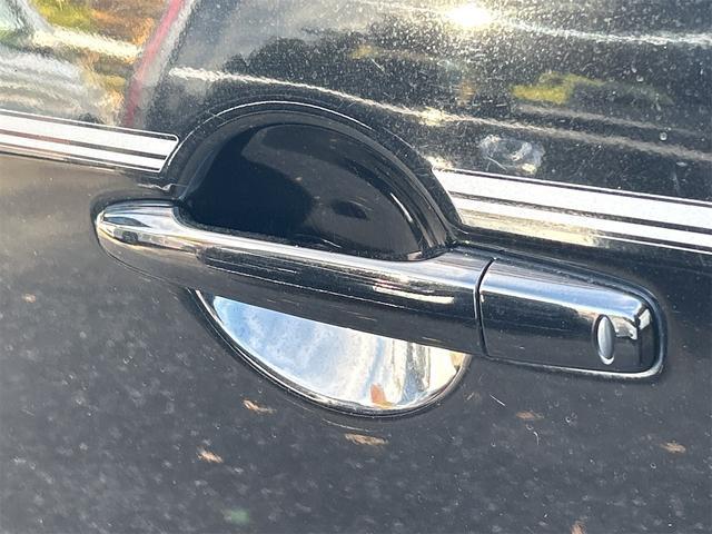 デリカＤ：５ アクティブギア　４ＷＤ　ドライブレコーダー　ＥＴＣ　バックカメラ　ナビ　ＴＶ　オートクルーズコントロール　両側電動スライドドア　オートライト　ＨＩＤ　スマートキー　電動格納ミラー　シートヒーター　後席モニター（25枚目）