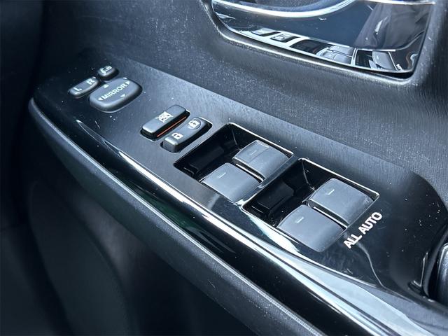 プリウスアルファ Sツーリングセレクション・G’s ドライブレコーダー ETC バックカメラ ナビ TV オートライト LEDヘッドランプ スマートキー 電動格納ミラー CVT 盗難防止システム 衝突安全ボディ ABS ESC CD USB(11枚目)