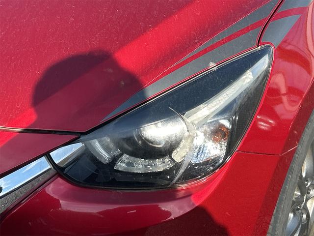 デミオ １３Ｓツーリング　Ｌパッケージ　ドライブレコーダー　バックカメラ　ナビ　ＴＶ　オートクルーズコントロール　レーンアシスト　衝突被害軽減システム　アルミホイール　オートライト　ＬＥＤヘッドランプ　スマートキー（33枚目）