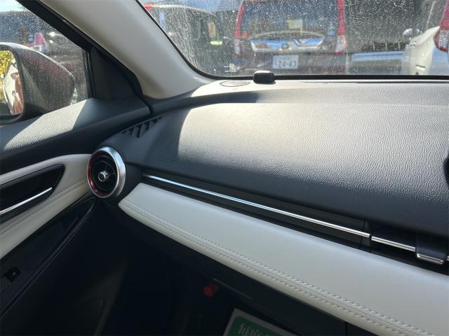 デミオ １３Ｓツーリング　Ｌパッケージ　ドライブレコーダー　バックカメラ　ナビ　ＴＶ　オートクルーズコントロール　レーンアシスト　衝突被害軽減システム　アルミホイール　オートライト　ＬＥＤヘッドランプ　スマートキー（39枚目）