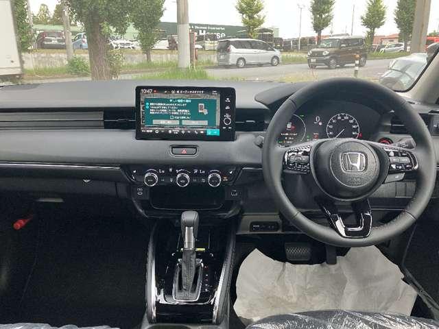 ヴェゼル e:HEV Z 登録済未使用車 CarPlay Bluetooth シートヒーター ETC2.0 バックカメラ フォグランプ ステアリングヒーター 追従クルーズコントロール 純正アルミホイール ブレーキホールド(8枚目)