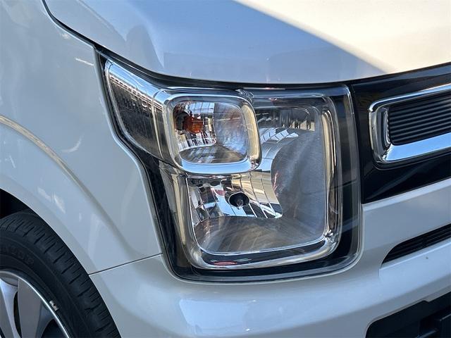 ワゴンＲ ハイブリッドＦＸ　全周囲カメラ　ナビ　ＴＶ　レーンアシスト　衝突被害軽減システム　オートライト　スマートキー　アイドリングストップ　電動格納ミラー　シートヒーター　ベンチシート　ＣＶＴ　盗難防止システム　ＡＢＳ　ＥＳＣ（13枚目）