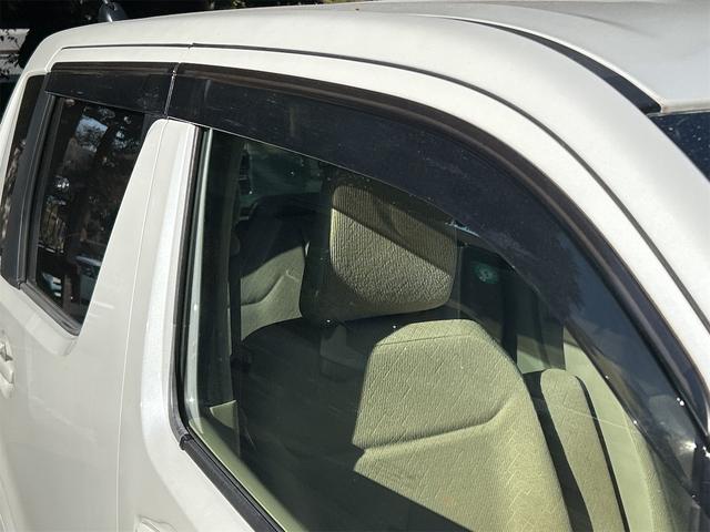 ワゴンＲ ハイブリッドＦＸ　全周囲カメラ　ナビ　ＴＶ　レーンアシスト　衝突被害軽減システム　オートライト　スマートキー　アイドリングストップ　電動格納ミラー　シートヒーター　ベンチシート　ＣＶＴ　盗難防止システム　ＡＢＳ　ＥＳＣ（24枚目）