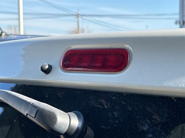 ワゴンＲ ハイブリッドＦＸ　全周囲カメラ　ナビ　ＴＶ　レーンアシスト　衝突被害軽減システム　オートライト　スマートキー　アイドリングストップ　電動格納ミラー　シートヒーター　ベンチシート　ＣＶＴ　盗難防止システム　ＡＢＳ　ＥＳＣ（25枚目）