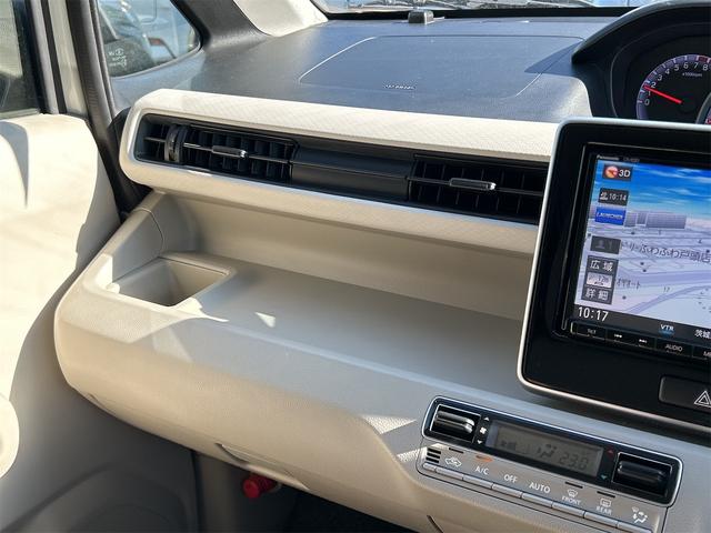 ワゴンＲ ハイブリッドＦＸ　全周囲カメラ　ナビ　ＴＶ　レーンアシスト　衝突被害軽減システム　オートライト　スマートキー　アイドリングストップ　電動格納ミラー　シートヒーター　ベンチシート　ＣＶＴ　盗難防止システム　ＡＢＳ　ＥＳＣ（39枚目）