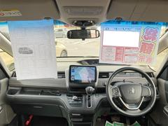 車を運転する際には運転席の存在は欠かせません。なのでしっかりとチェックしたいポイントですね。 2