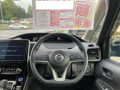 ハンドルの状態が悪いと運転に集中できませんよね。こちらの車、お気軽にお問い合わせください。 3