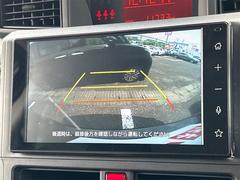 バックカメラ装備。駐車が苦手な方には欠かせません。 5