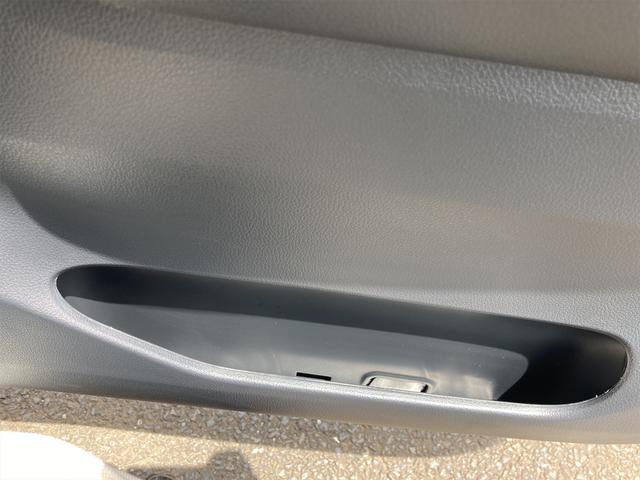 L SAIII 衝突被害軽減システム ホワイト CVT 4名乗り PS パワーウィンドウ(25枚目)