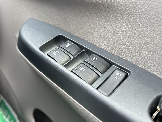 ピクシスエポック Ｌ　アイドリングストップ　ＣＶＴ　盗難防止システム　ＡＢＳ　ＣＤ　ミュージックプレイヤー接続可　衝突安全ボディ　エアコン　パワーステアリング　パワーウィンドウ（11枚目）