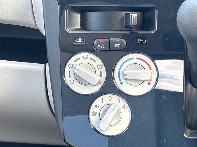 デイズ J バックカメラ ナビ TV キーレスエントリー ベンチシート CVT ABS CD USB ミュージックプレイヤー接続可 衝突安全ボディ エアコン パワーステアリング(25枚目)