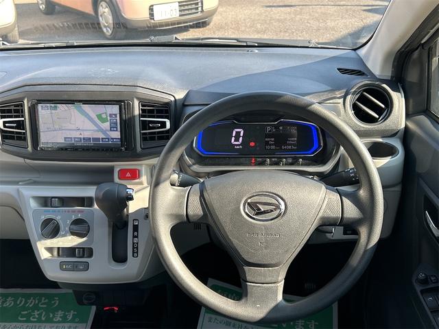 ミライース Ｘ　ＳＡＩＩＩ　ＥＴＣ　ナビ　クリアランスソナー　衝突被害軽減システム　ＬＥＤヘッドランプ　キーレスエントリー　アイドリングストップ　電動格納ミラー　ＣＶＴ　盗難防止システム　ＡＢＳ　ＥＳＣ　ＣＤ　ＵＳＢ（3枚目）