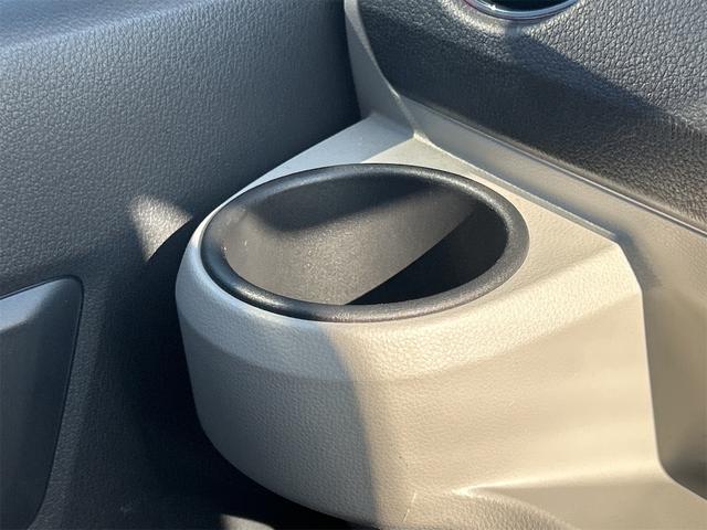 ミライース Ｘ　ＳＡＩＩＩ　ＥＴＣ　ナビ　クリアランスソナー　衝突被害軽減システム　ＬＥＤヘッドランプ　キーレスエントリー　アイドリングストップ　電動格納ミラー　ＣＶＴ　盗難防止システム　ＡＢＳ　ＥＳＣ　ＣＤ　ＵＳＢ（40枚目）