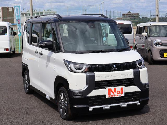 デリカミニ Ｇ　プレミアム　フル装備　全方位モニター　衝突軽減ブレーキ　両側パワースライドドア　キーフリーシステム　運転席助手席シートヒーター　サーキュレーター　プッシュスタート式　デジタルインナーミラー　ステアリングヒーター（7枚目）