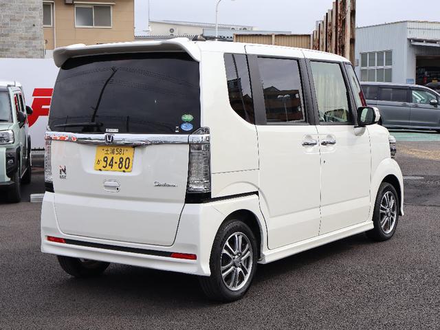 Ｎ－ＢＯＸカスタム Ｇ・Ｌパッケージ　バービーコレクション装着車　フル装備　８インチナビゲーション　フルセグテレビ　衝突軽減ブレーキ　両側パワースライドドア　バックカメラ　純正アルミホイール　キーフリーシステム　電動格納ミラー（8枚目）