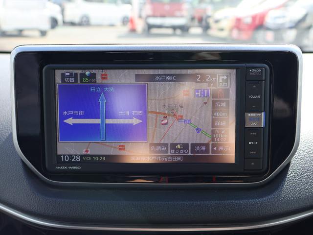 ムーヴ ＸリミテッドＩＩ　ＳＡＩＩＩ　フル装備　純正ナビゲーション　フルセグテレビ　バックカメラ　Ｂｌｕｅｔｏｏｔｈ　衝突軽減ブレーキ　キーフリーシステム　前ドラレコ　運転席シートヒーター　アイドリングストップ（12枚目）